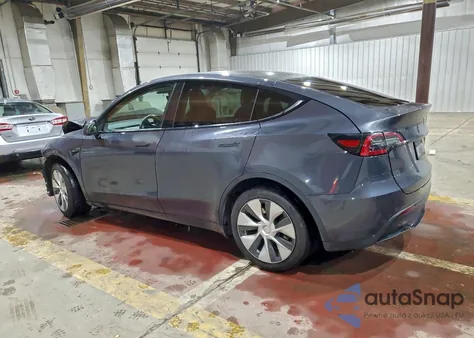 2021 Tesla Model Y z USA, uszkodzony, nr VIN 5YJYGDEE8MF203476